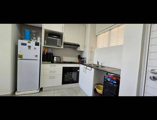 2 BEDROOM APARTMENT FOR SALE IN HAYFIELDS